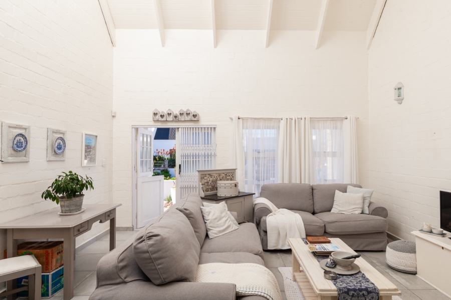 4 Bedroom Property for Sale in Dwarskersbos Western Cape